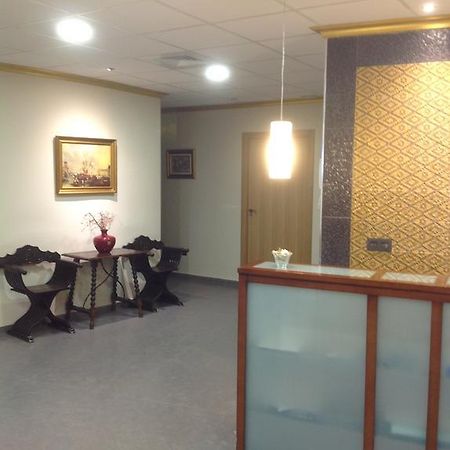Hostal Bisbal Only Adults No Ac Valencia Eksteriør bilde