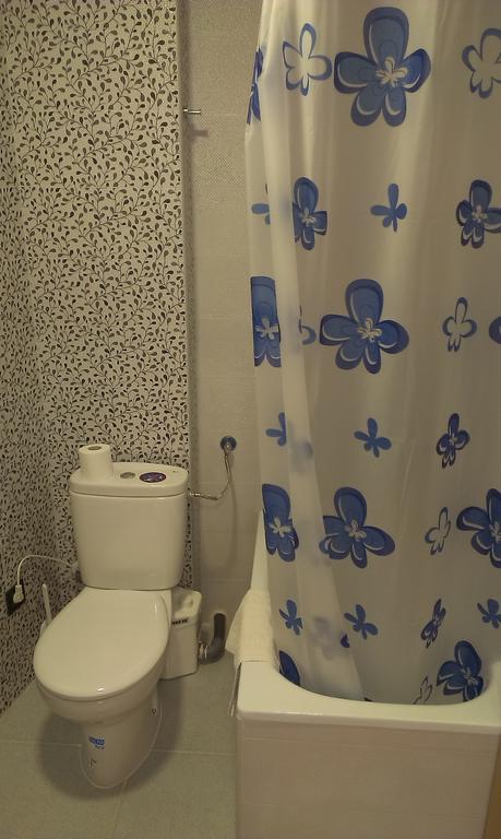 Hostal Bisbal Only Adults No Ac Valencia Eksteriør bilde