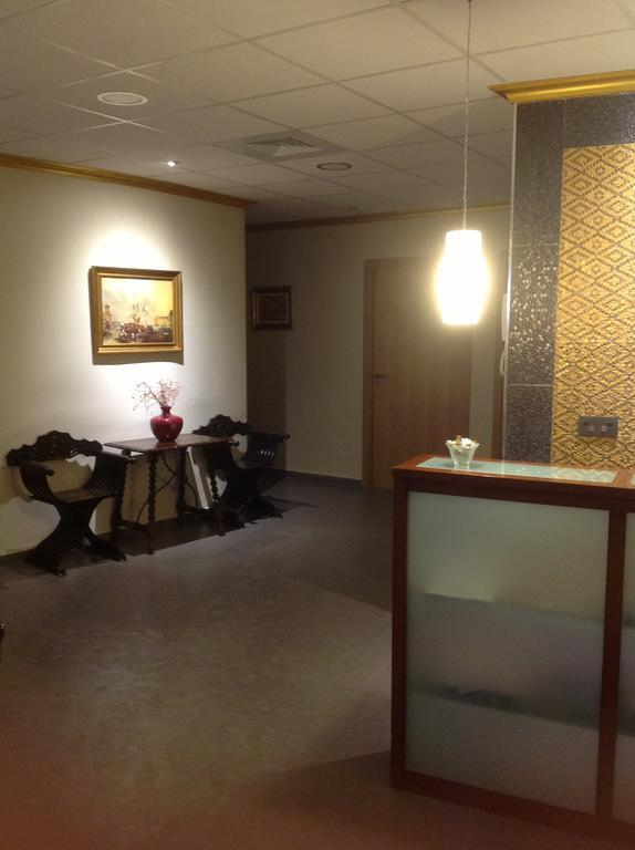 Hostal Bisbal Only Adults No Ac Valencia Eksteriør bilde